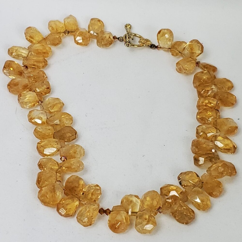Gorgeous Pear Shaped Yellow Citrine Stone Necklace